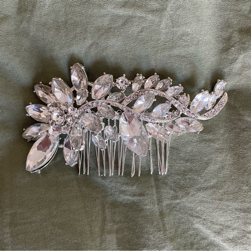 Rhinestone crystal bridal floral hair comb